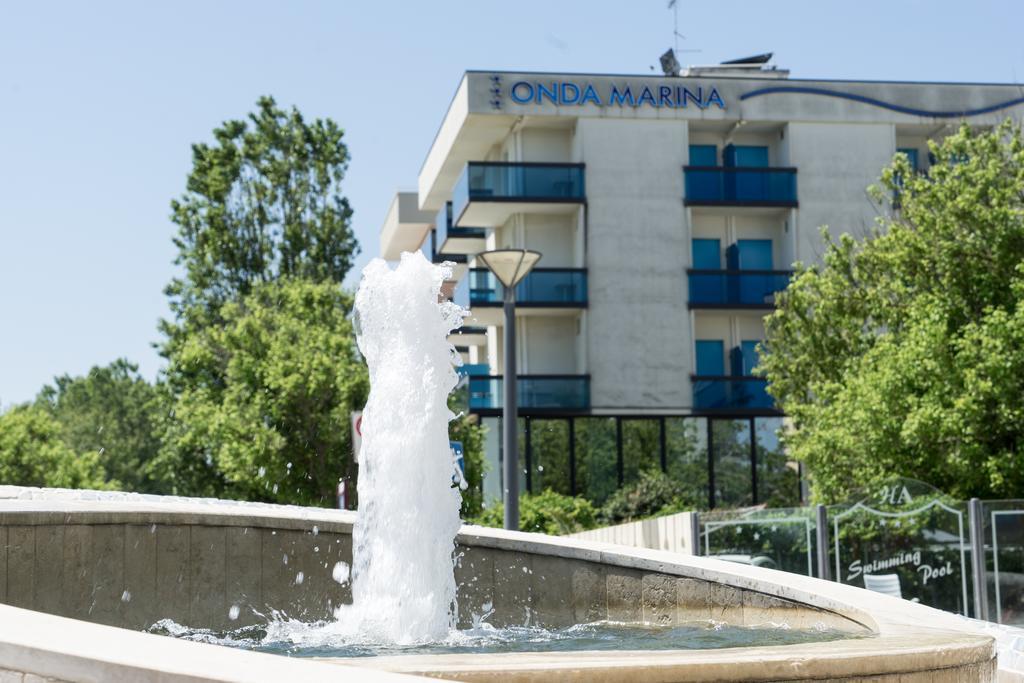 Hotel Onda Marina Misano Adriatico Ngoại thất bức ảnh