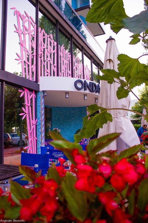 Hotel Onda Marina Misano Adriatico Ngoại thất bức ảnh